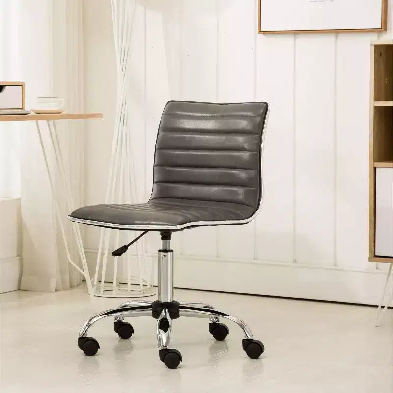 Chaise de bureau Okak réglable par vérin pneumatique, chaise de bureau ergonomique avec base en métal chromé, chaise pivotante à 360° pour l'étude et la salle de lecture