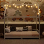 Bellemave Lit cabane jumeau à LED, lit au sol Montessori, cadre de lit en bois avec lattes et clôture, pour filles, garçons, blanc
