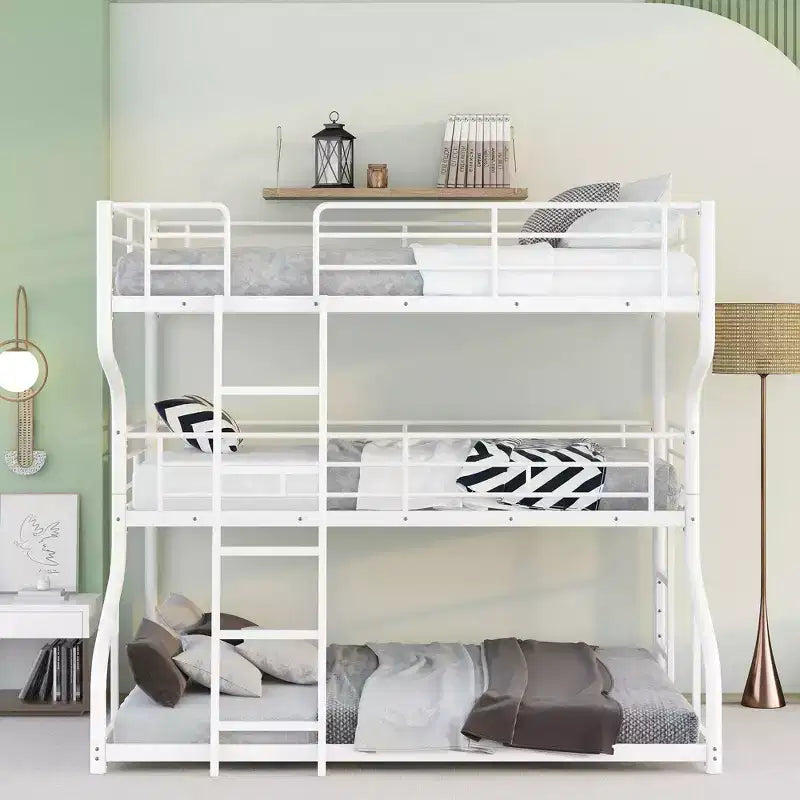 Lit superposé triple Okak double sur grand lit, lits superposés robustes pour enfants avec 2 échelles, cadres de lit pour chambre à coucher, dortoir