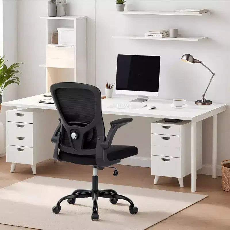 Chaise de bureau Garvee avec soutien lombaire et appui-tête réglables, accoudoirs relevables, chaise ergonomique pivotante à dossier haut noire pour bureau à domicile, jeux Noir