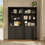 Bibliothèque haute de 71 po avec portes cannelées, étagères de présentation à 5 niveaux avec armoire de rangement et étagère réglable, bibliothèques modernes du milieu du siècle