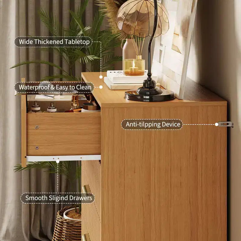 Commode cannelée à 5 tiroirs, commode moderne en bois de 81 cm de large avec poignée en métal, organisateur de rangement pour salon, chambre, couloir