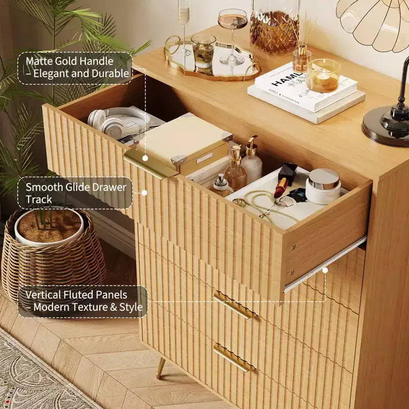 Commode cannelée à 5 tiroirs, commode moderne en bois de 81 cm de large avec poignée en métal, organisateur de rangement pour salon, chambre, couloir