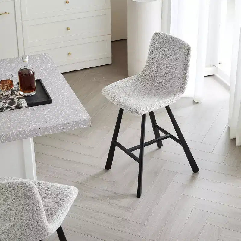 TUYOHW 26H Tabourets de bar élégants avec dossier ergonomique, lot de 2, tabourets de bar hauteur comptoir pour îlot de cuisine, cadre en métal robuste, capacité de 136 kg