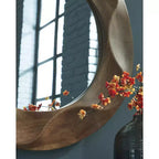 Miroir mural décoratif Signature Design by Ashley Aajon avec cadre à motif ondulé marron