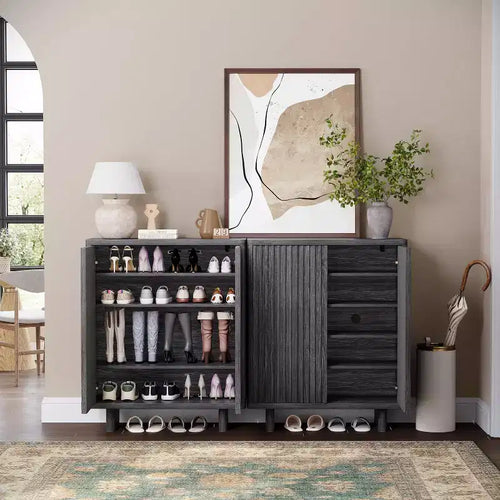 Meuble à chaussures rustique avec portes cannelées de 41,5 po - Banc d'entrée à 5 niveaux avec 4 étagères réglables pour le rangement dans le couloir et le foyer