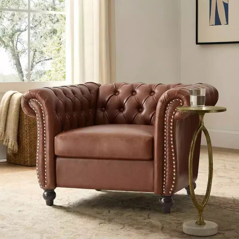 Fauteuil d'appoint Chesterfield moderne Whisen, fauteuil club avec accoudoirs arrondis, garniture cloutée et pieds en bois massif