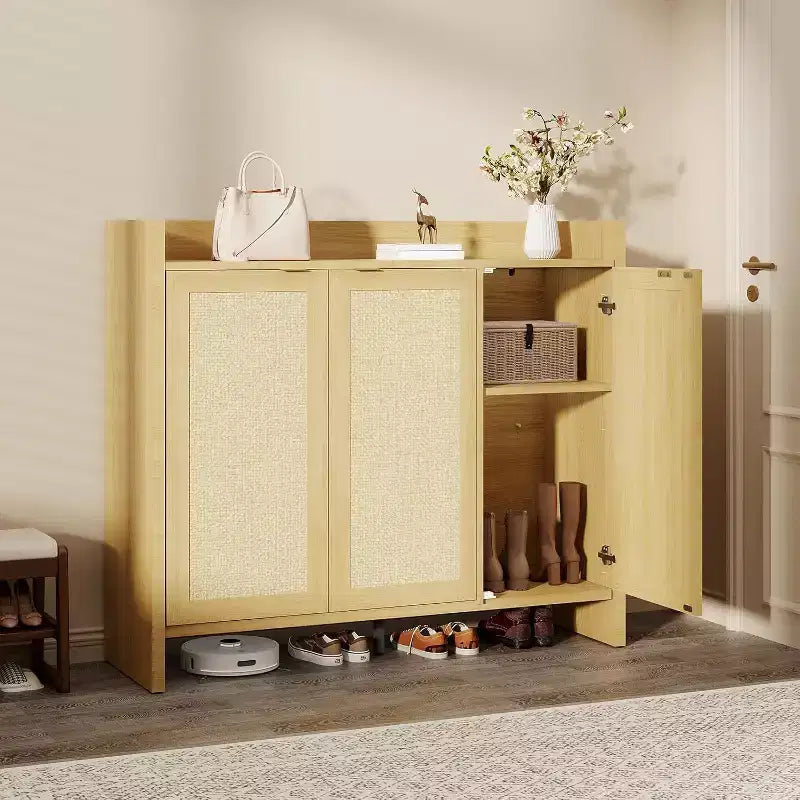Meuble à chaussures en rotin, meuble de rangement pour chaussures en bois avec 3 portes et étagères réglables pour entrée, salon, couloir