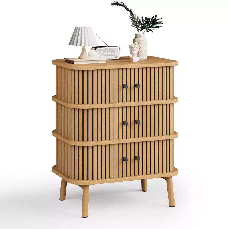 Commode, Cabinet Mid-Century Modern à 3 tiroirs avec porte coulissante en osier et pieds en bois, Chêne