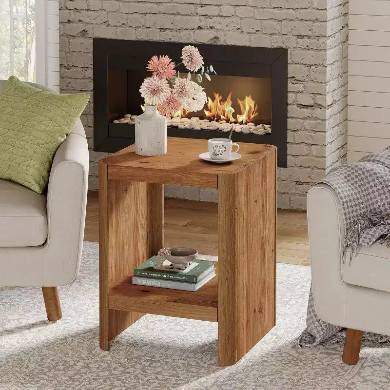 Table d'appoint en bois massif Lantine, petite table de bout à 2 niveaux avec étagère de rangement ouverte pour salon, petits espaces, assemblage facile
