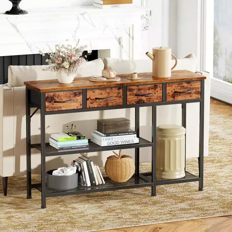 Table console de 119 cm pour entrée avec plateau en bois rustique brun industriel, 4 tiroirs de rangement en tissu et étagère porte-chaussures en maille métallique, pour hall d'entrée.