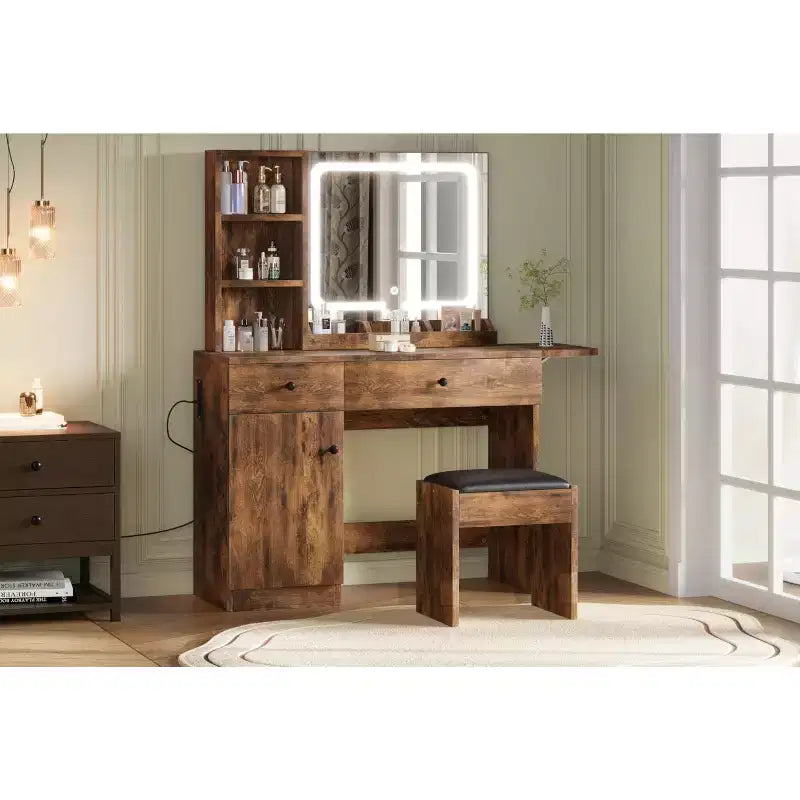 Table de maquillage avec miroir et lumières, ensemble coiffeuse avec tiroir, prise de courant, chaise et 3 étagères, chambre à coucher