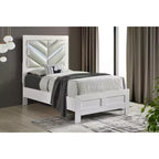 Lit panneau double Passion Furniture Moreland en bois blanc étincelant