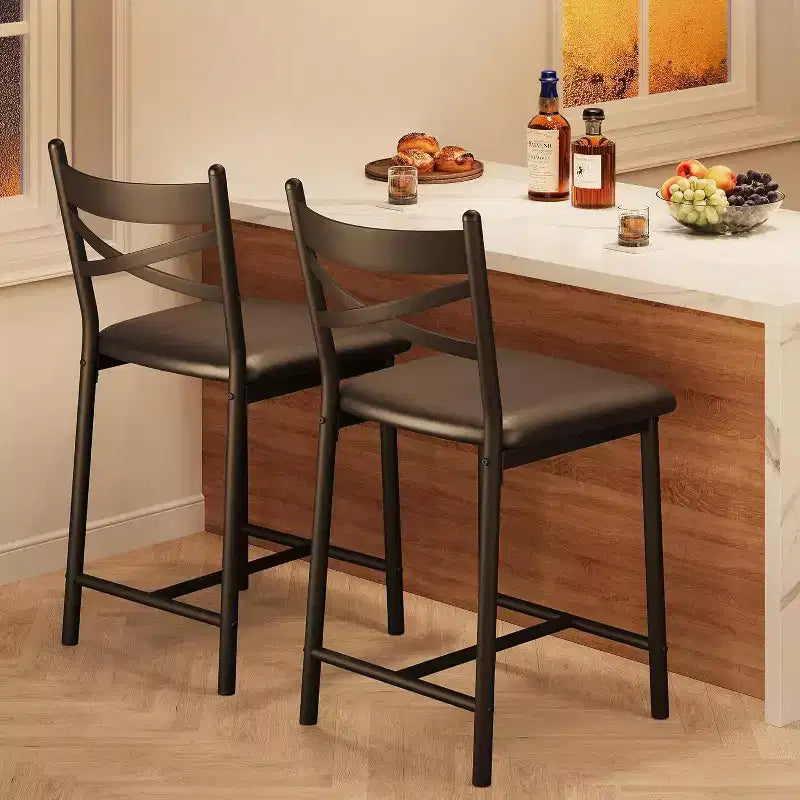 Lot de 2 tabourets de bar de 56,9 cm, tabourets de bar hauteur comptoir avec dossier et assise rembourrée en polyuréthane, chaises de bar de cuisine à cadre métallique avec repose-pieds pour îlot de cuisine