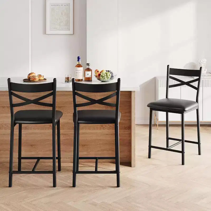 Lot de 2 tabourets de bar de 56,9 cm, tabourets de bar hauteur comptoir avec dossier et assise rembourrée en polyuréthane, chaises de bar de cuisine à cadre métallique avec repose-pieds pour îlot de cuisine