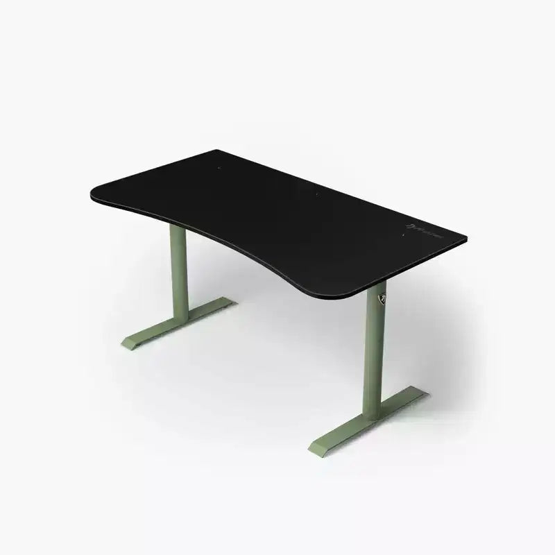 Bureau de jeu incurvé compact Arozzi Arena
