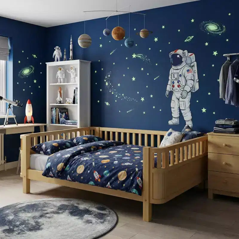 JVNOXK Lit plate-forme en bois pleine grandeur pour enfants, lit simple bas en bois avec barrières de sécurité pour filles et garçons, naturel