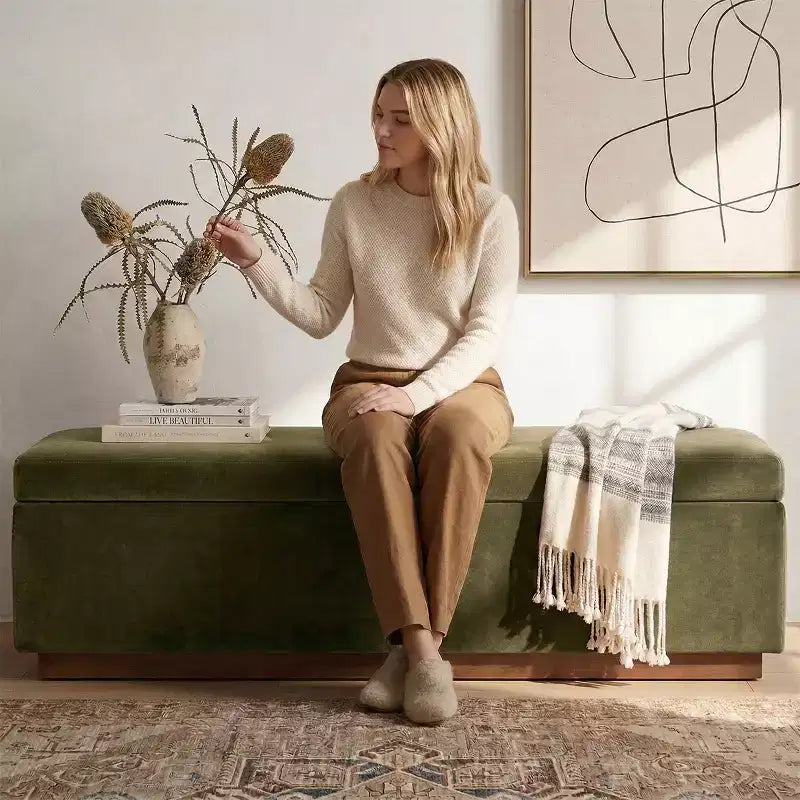Banc de rangement capitonné en velours moderne de 60 po, élégant banc de salon avec rangement dissimulé, banc de bout de lit et d'entrée - Panipeachy