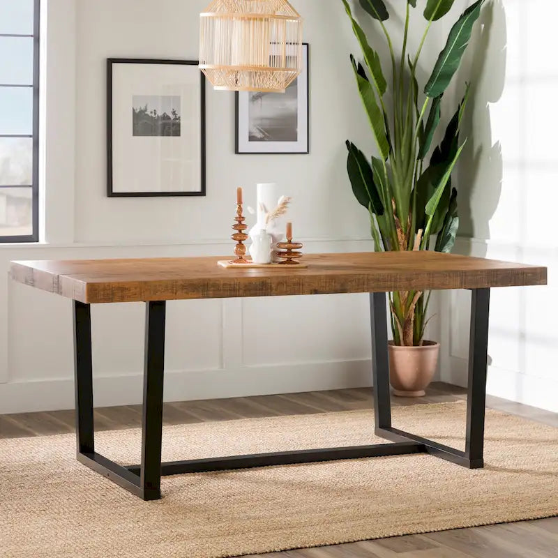 Table de salle à manger Middlebrook en bois massif vieilli de 72 po