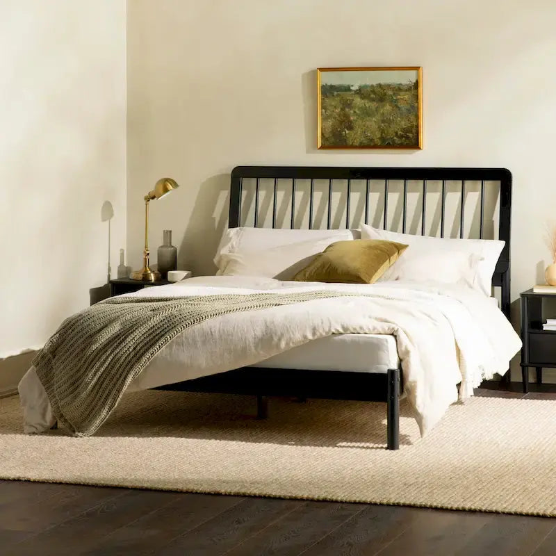 Lit à fuseaux queen en bois massif bohème Middlebrook Designs