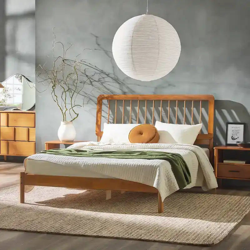 Lit à fuseaux queen en bois massif bohème Middlebrook Designs