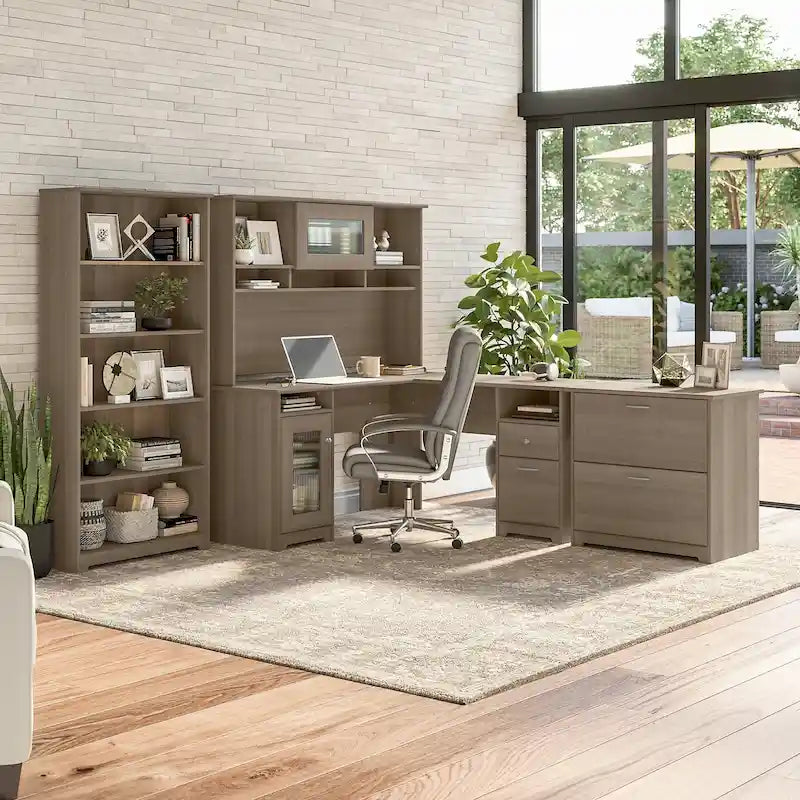 Bureau en L Cabot 60 W avec huche, armoire et bibliothèque de Bush Furniture