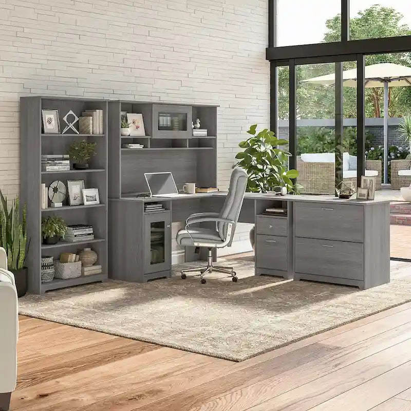 Bureau en L Cabot 60 W avec huche, armoire et bibliothèque de Bush Furniture