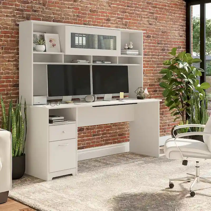 Bureau d'ordinateur de 72 po avec huche et tiroirs par Bush Furniture