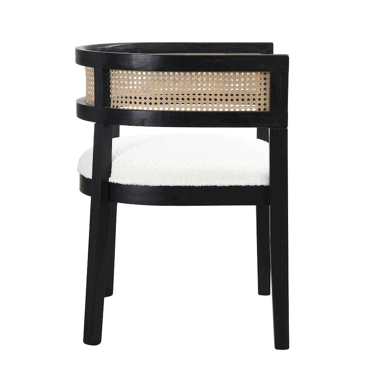 Chaises de salle à manger Halea Farmhouse en bois d'hévéa avec dossier en cannage (lot de 2) par Christopher Knight Home