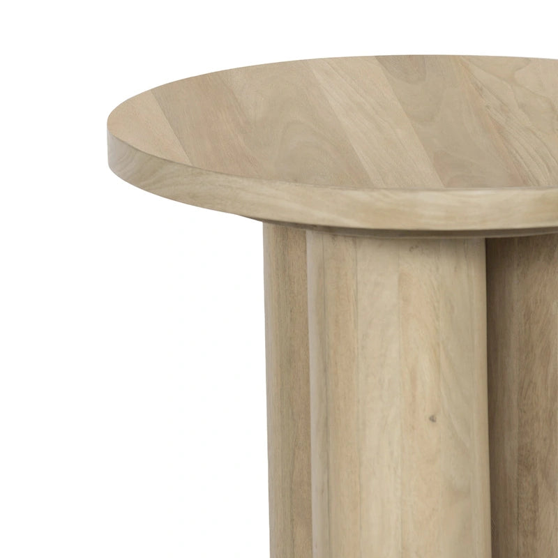 Table d'appoint Hazel avec 3 pieds piliers, bois de manguier brun naturel fait à la main, plateau rond de 45 cm