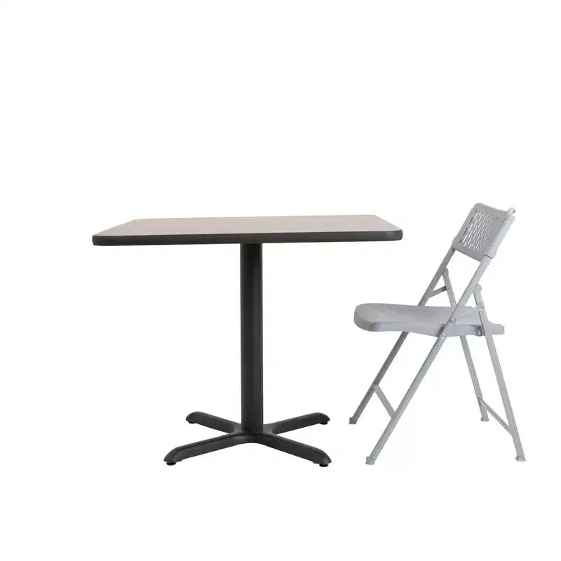 Chaise pliante confort 4 paquets de la collection Ava de Hampden Furnishings, platine