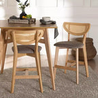 Baxton Studio Tabourets de bar Dannell en tissu et bois, 2 pièces, gris/chêne naturel/brun clair : Revêtement en polyester, Structure en bois d'hévéa