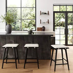 Nathan James Barker Tabouret de bar à hauteur de comptoir en bois et boucle, noir : Rembourrage en lin, 63 cm de haut