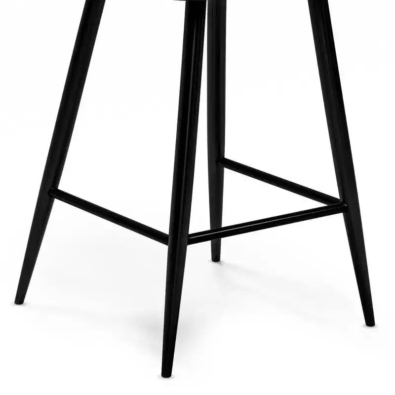 Lot de 2 tabourets de bar hauteur comptoir Skyla WyndenHall noirs : Rembourrage matelassé, cadre en contreplaqué, repose-pieds