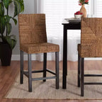 Tabouret de bar à hauteur de comptoir en bois d'acajou Laymi et jonc de mer brun naturel/brun foncé - Baxton Studio