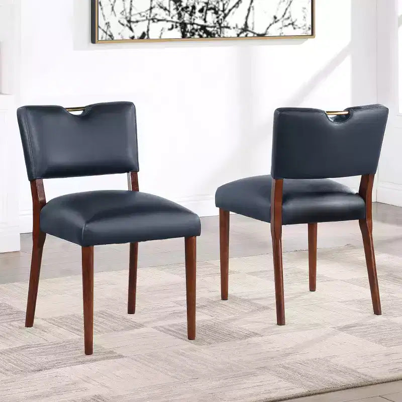 Chaise de salle à manger Bonito Comfort Pointe bleu nuit : lot de 2, revêtement en velours, poignée dorée, cadre en noyer