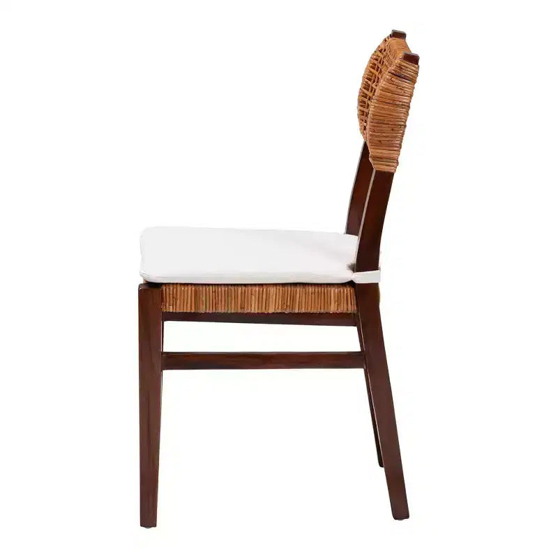Chaise de salle à manger en rotin et bois bali & pari Dameka miel/blanc/marron foncé