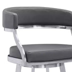 Tabouret de bar Saturn en similicuir gris et acier inoxydable 30" Armen Living : Pivotant, dossier bas, repose-pieds, hauteur fixe