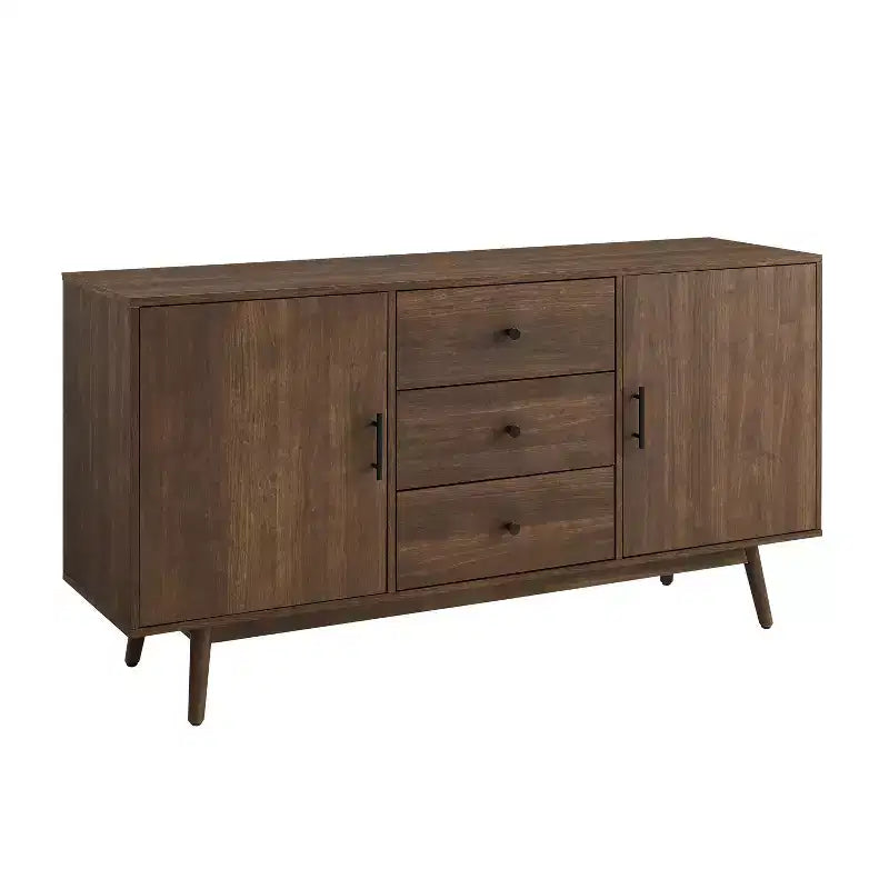 Buffet Lucas marron - Crosley : Buffet rustique du milieu du siècle moderne avec étagères réglables, tiroirs et cadre en bois massif