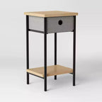 Table d'appoint avec bac en tissu, structure noire - Room Essentials™