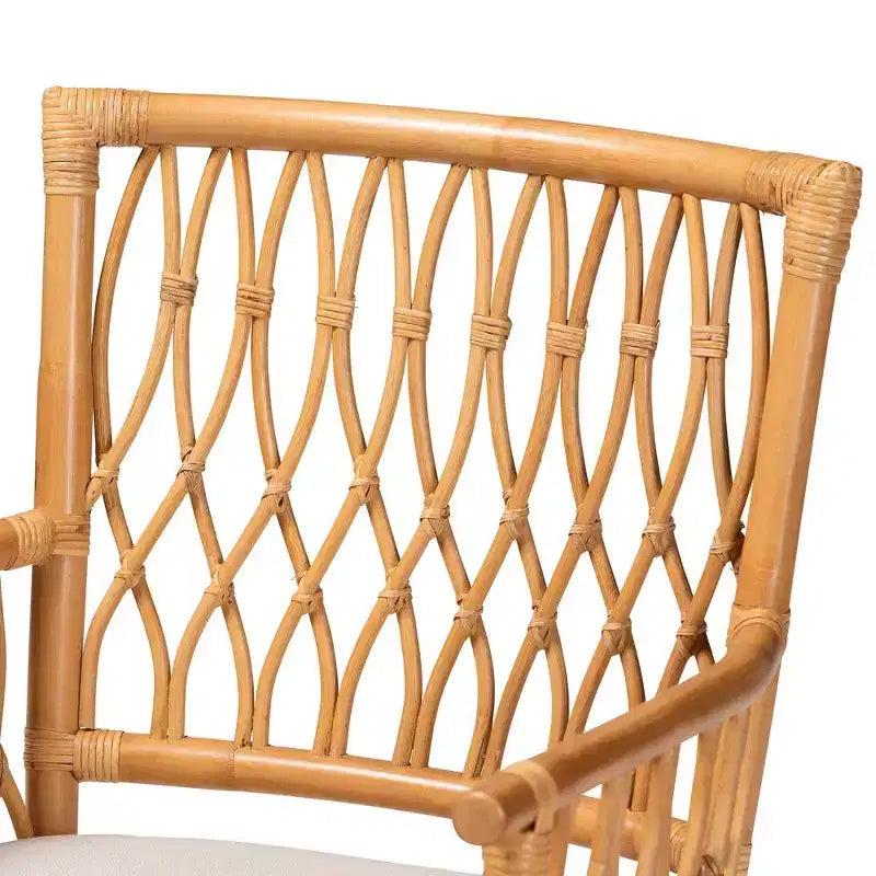 Fauteuil en rotin miel clair Maisa bali et pari