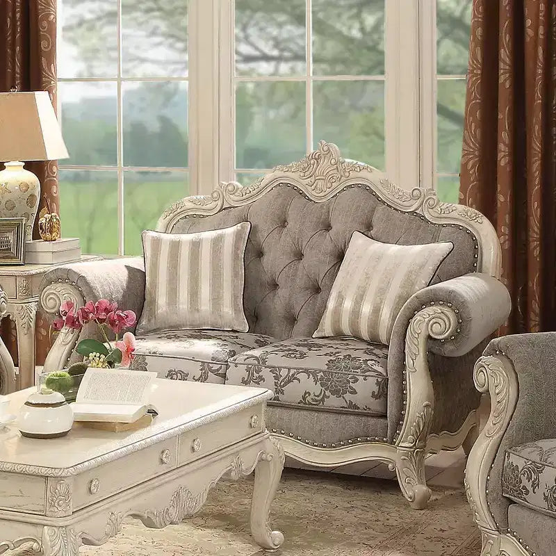 Canapé Ragenardus 71 po en tissu gris/blanc antique Acme Furniture
