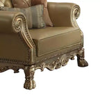 Fauteuil d'appoint Dresden 45 po en cuir synthétique couleur os et fini patine doré - Acme Furniture