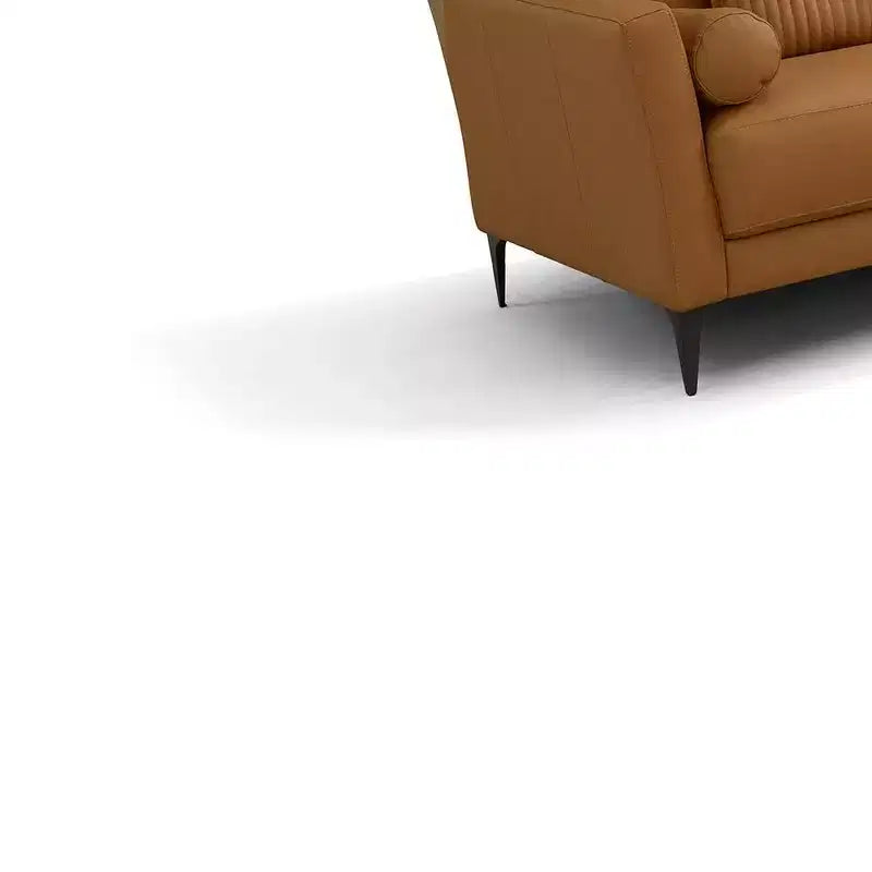 Canapé Tussio 84 po en cuir havane – Acme Furniture : Fabrication italienne, Coussins traversins, Pieds en métal, Cadre en bois