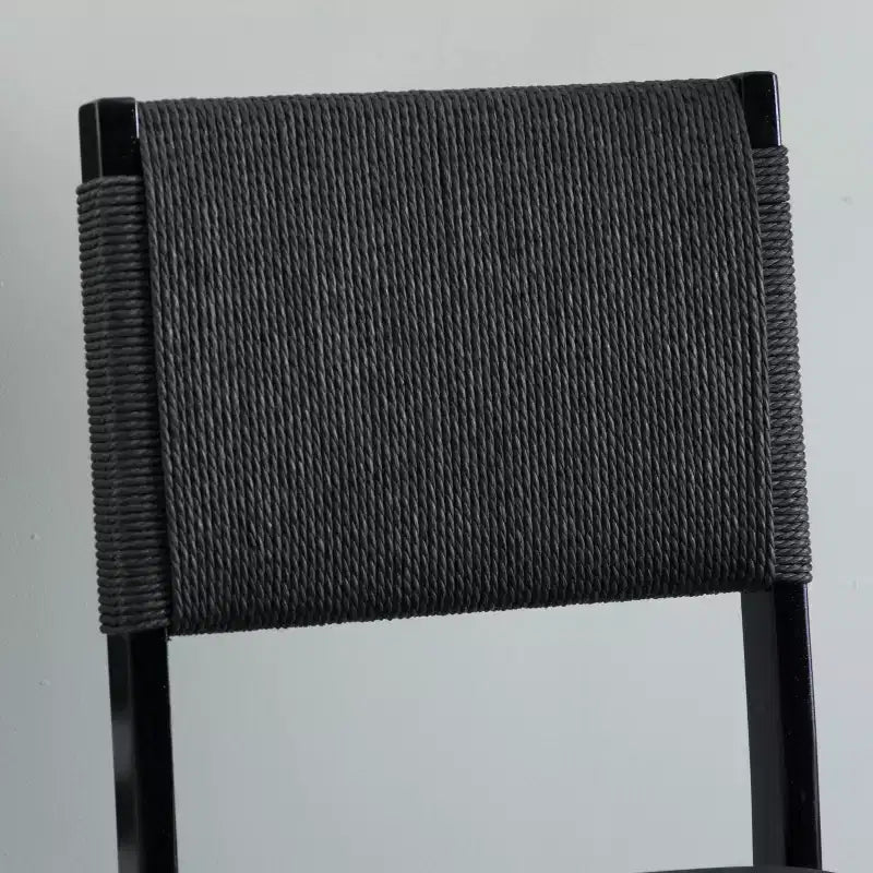 Linon Lot de 2 chaises pliantes modernes du milieu du siècle avec dossier en corde Thames et siège rembourré, noires : Bois d'hévéa, revêtement en polyester, aucun assemblage requis.
