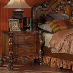 Table de chevet 32" Dresden chêne cerisier - Acme Furniture