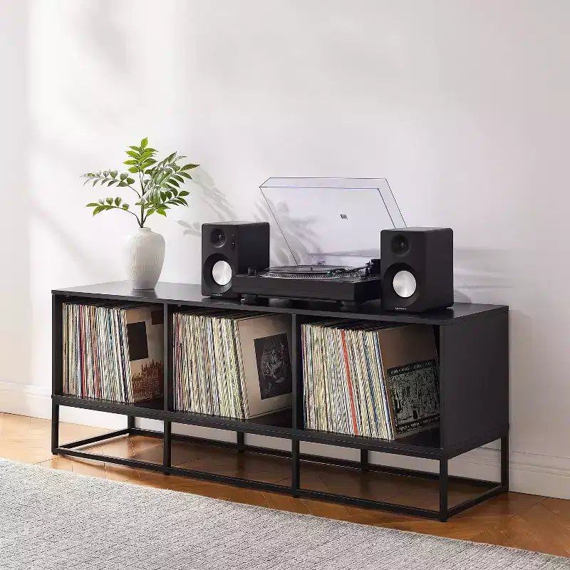 Meuble console Crosley Enzo Large Record Storage 152 cm noir : style industriel moderne, placage mélaminé, pieds en acier
