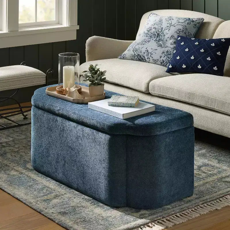 Banc de rangement orné d'inspiration vintage en velours texturé découpé - Threshold™ conçu avec Studio McGee