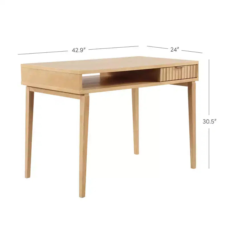 Bureau Nathan James Bohème en bois cannelé avec tiroir et casier ouvert, marron naturel : Surface en placage, cadre en bois, nettoyer les taches, 78,7 cm H x 109,2 cm L x 61 cm P