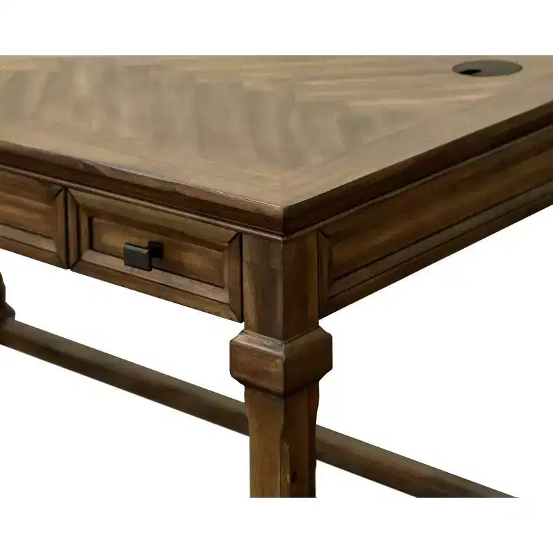 Bureau d'écriture traditionnel Porter en bois brun - Martin Furniture : Bureau élégant, 137 cm de largeur, tiroir universel